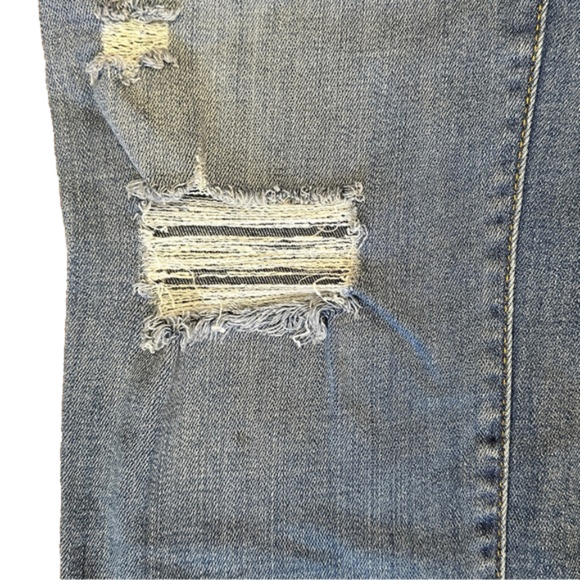 Isabel Maternity by Ingrid Isabel Distressed Raw Hem Blue Jeans Pants size 6 - Picture 2 of 6